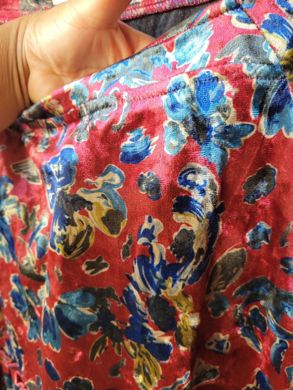 Natural Life Berkley Velvet Maxi Women's Dress Size M Red Blue Pattern Floral - Picture 6 of 15